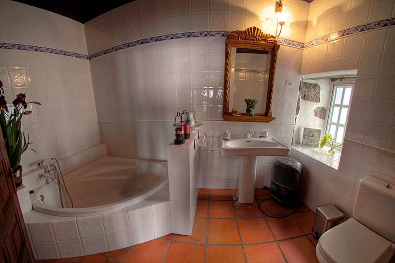 Geranios Rojos Guest House Las Rosas  Екстериор снимка