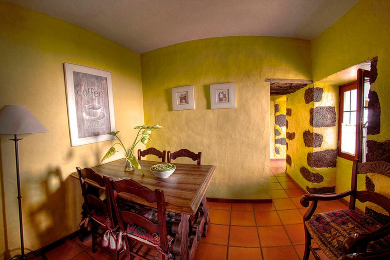 Geranios Rojos Guest House Las Rosas  Екстериор снимка